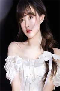 甜妹在哨向世界苟成万人迷 作者：乌偶